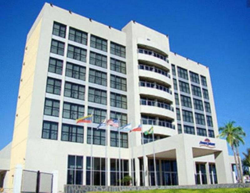 Howard Johnson Ramallo Buitenkant foto