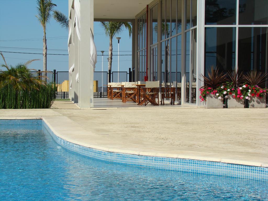 Howard Johnson Ramallo Buitenkant foto