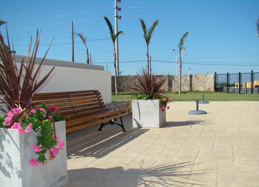 Howard Johnson Ramallo Buitenkant foto
